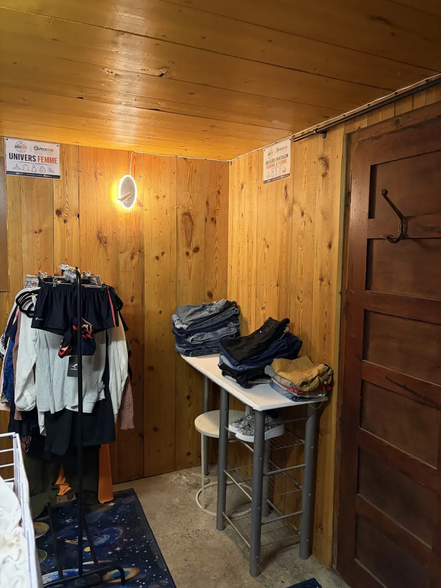 Objets de décoration et accessoires en vente chez BRODIS en Haute-Savoie